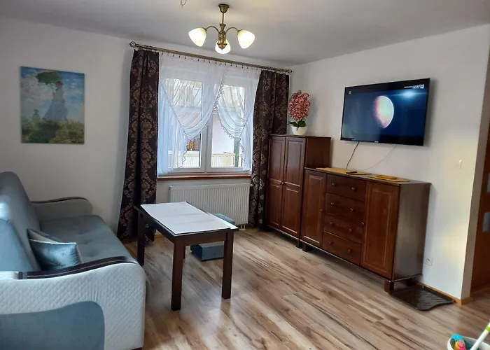 Korona Przy Termach Cieplickich 10proc Rabatu Do Term Cieplice Self Check In 24h